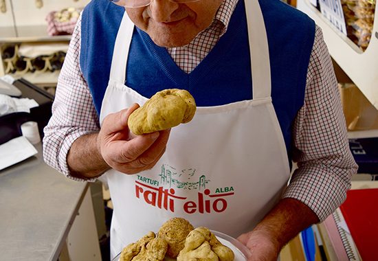 Vendita tartufi al centro d'Alba